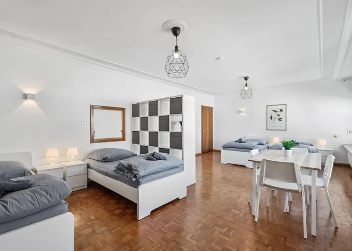 Monteur - Fuer Bis Zu 7 Personen In 65479 - Gg13 Apartman