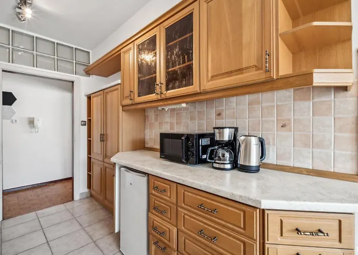 Monteur - Fuer Bis Zu 7 Personen In 65479 - Gg13 Raunheim