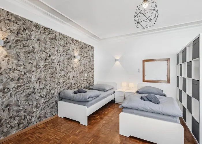 Appartement Monteur - Fuer Bis Zu 7 Personen In 65479 - Gg13 *